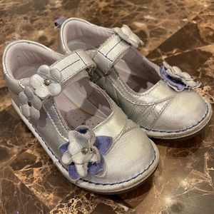 Stride Rite Big Kid Mary Jane Size 10W